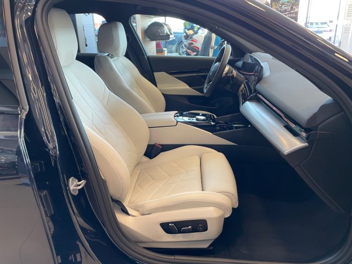BMW Seria 5, 520D XDRIVE, 2024, 10600 km