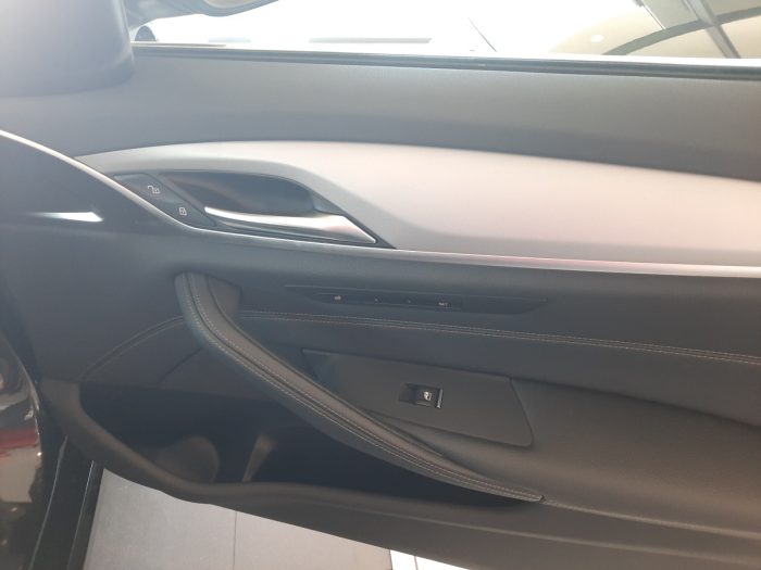 BMW Seria 5, 520D, 2023, 38178 km