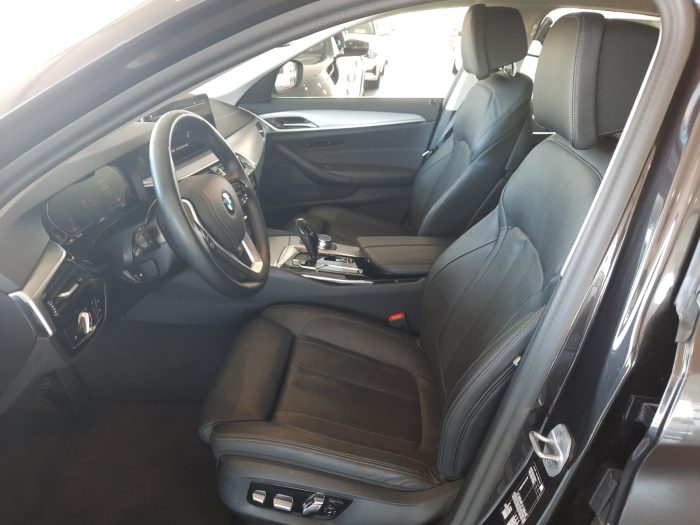 BMW Seria 5, 520D, 2023, 38178 km