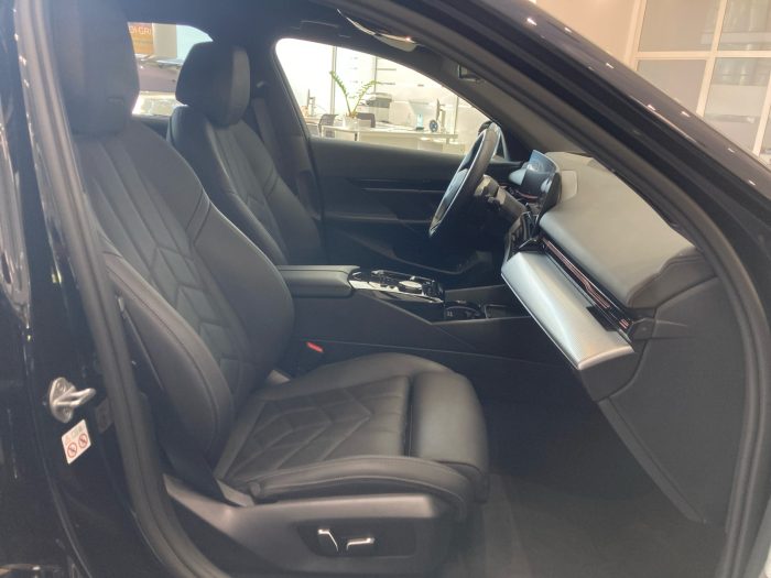 BMW Seria 5, 520D, 2024, 19800 km