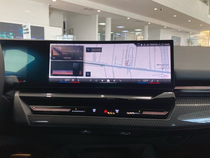 BMW Seria 5, 520I, 2024, 25316 km