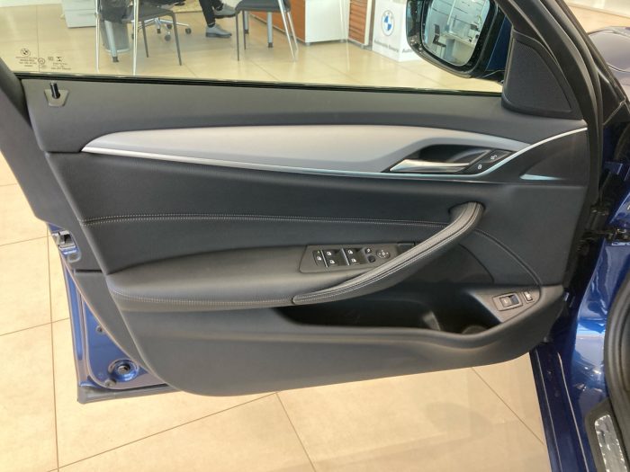 BMW Seria 5, 530E XDRIVE, 2022, 36228 km