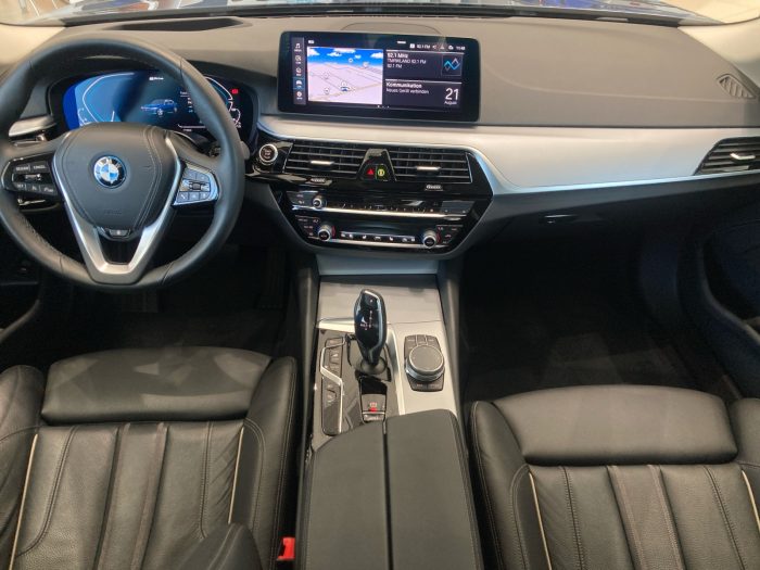BMW Seria 5, 530E XDRIVE, 2022, 36228 km
