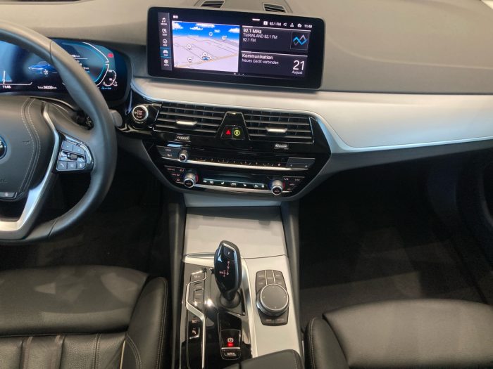 BMW Seria 5, 530E XDRIVE, 2022, 36228 km