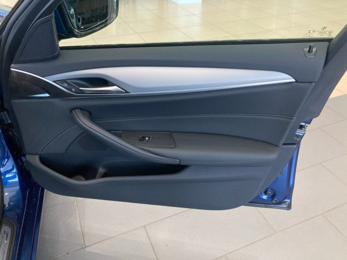 BMW Seria 5, 530E XDRIVE, 2022, 36228 km