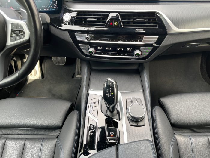 BMW Seria 5, 530E XDRIVE, 2022, 85974 km