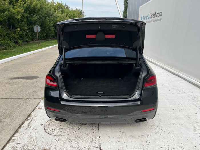 BMW Seria 5, 530E XDRIVE, 2022, 85974 km