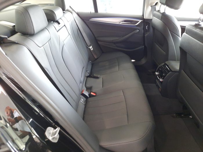 BMW Seria 5, 530E, 2023, 34700 km