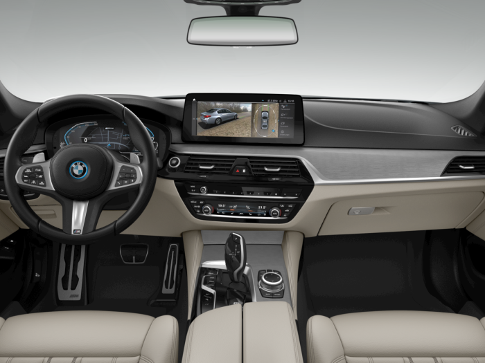 BMW Seria 5, 545E XDRIVE, 2022, 18500 km