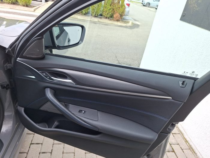 BMW Seria 5, 545E XDRIVE, 2022, 74139 km