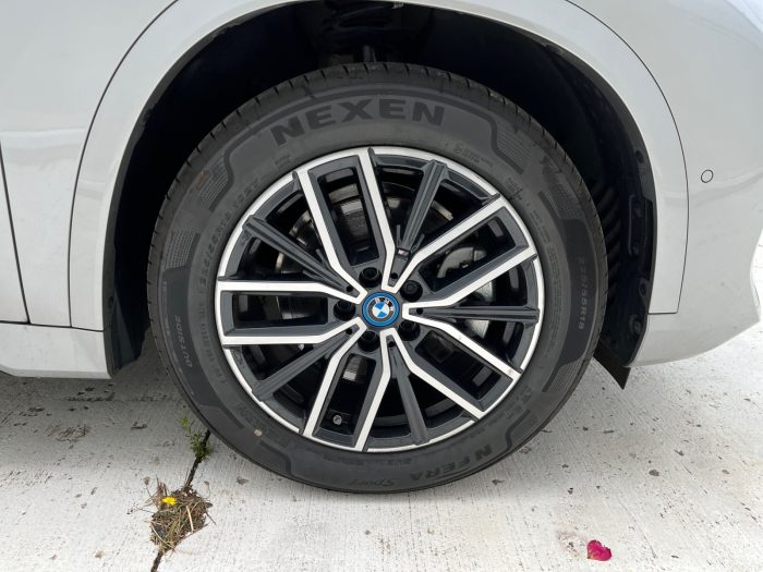 BMW X1, X1 XDRIVE25E, 2024, 7900 km
