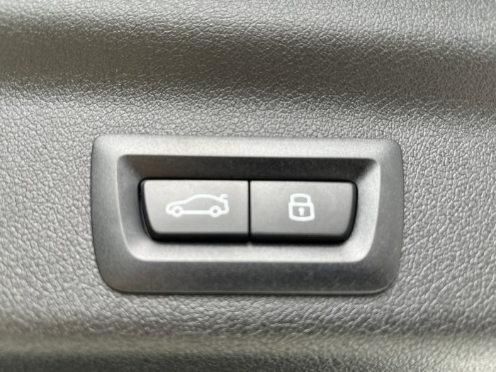 BMW X1, X1 XDRIVE25E, 2024, 7900 km