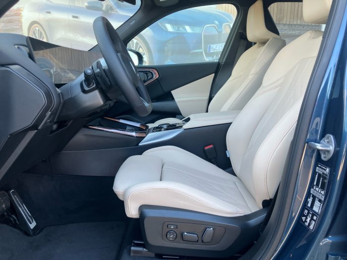 BMW X3, X3 20 XDRIVE, 2025, 2204 km