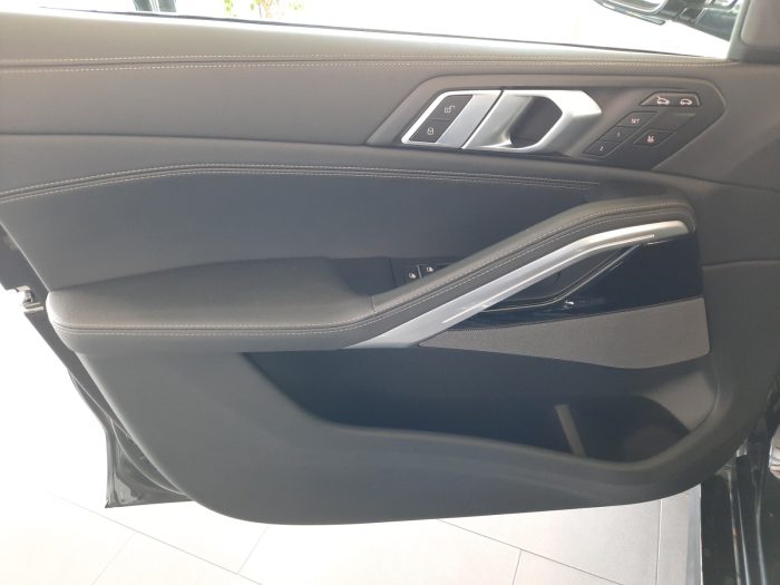 BMW X6, X6 XDRIVE 40D, 2024, 5300 km