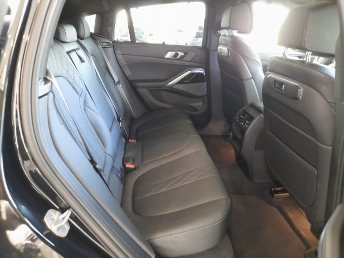 BMW X6, X6 XDRIVE 40D, 2024, 5300 km