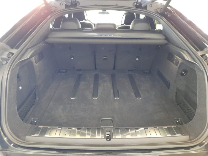 BMW X6, X6 XDRIVE 40D, 2024, 5300 km