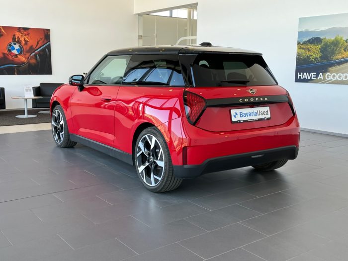 MINI Cooper E, COOPER E, 2024, 4274 km