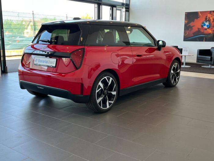 MINI Cooper E, COOPER E, 2024, 4274 km