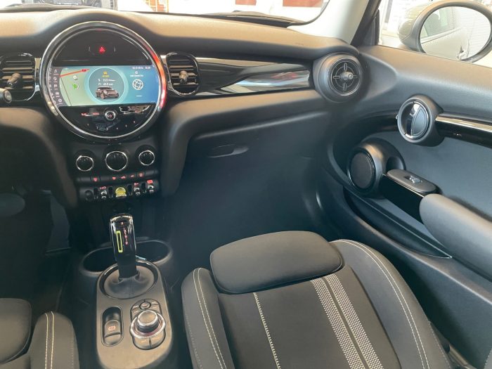 MINI Hatch 3 usi, COOPER SE, 2022, 34611 km