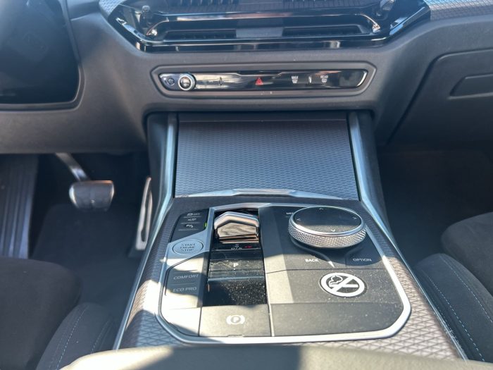 BMW Seria 3, 330D XDRIVE, 2024, 22748 km