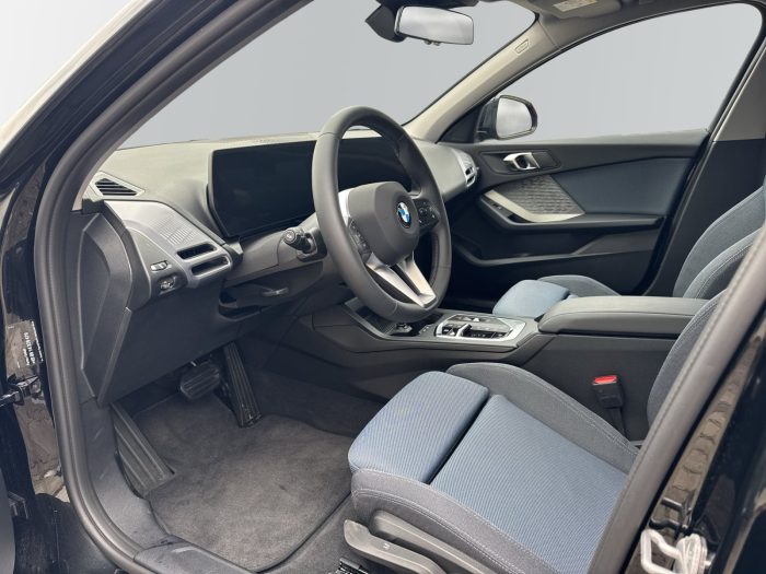 BMW Seria 1, 118D, 2024, 7915 km
