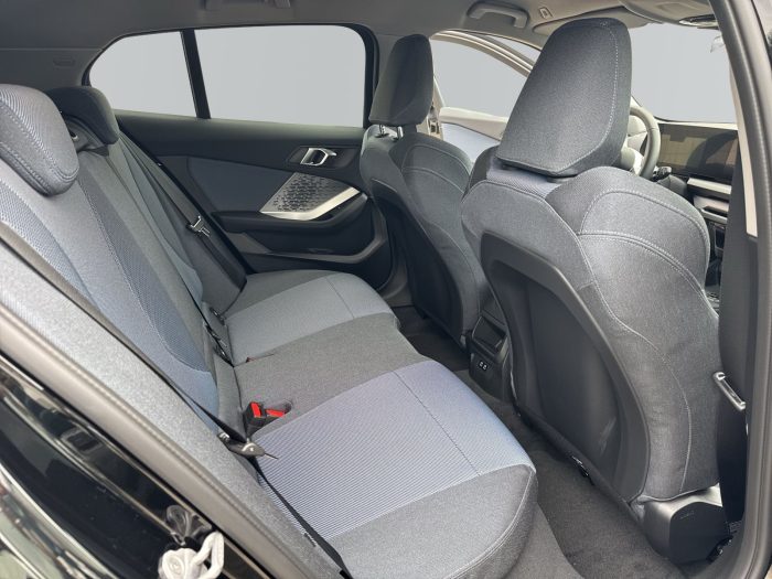 BMW Seria 1, 118D, 2024, 7726 km
