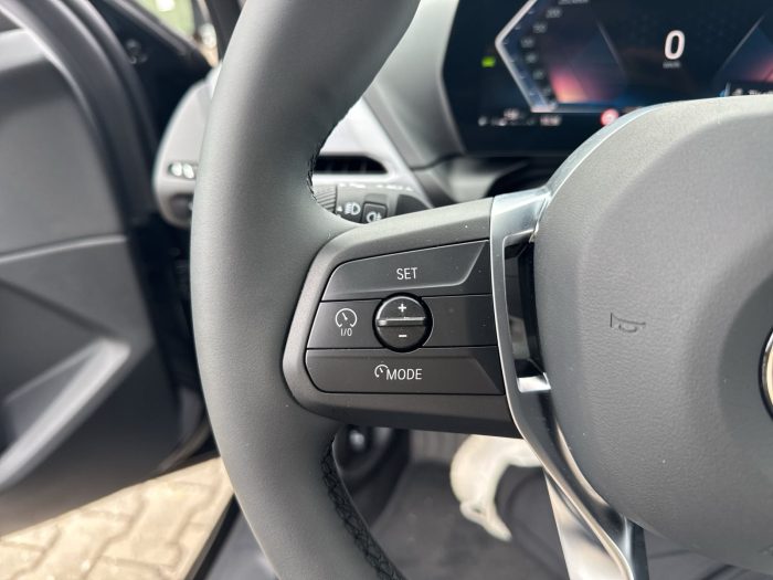 BMW Seria 1, 118D, 2024, 7170 km