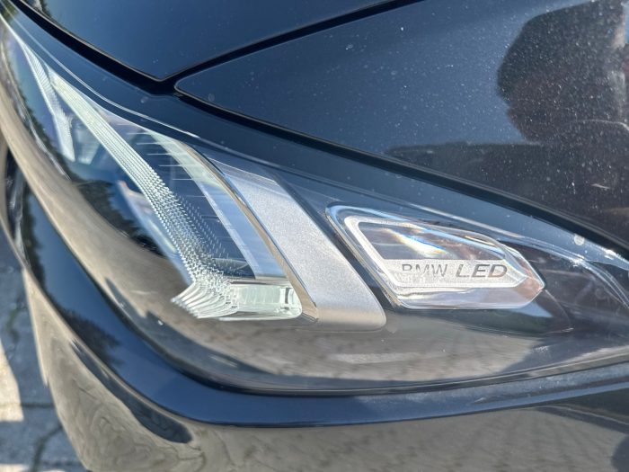 BMW Seria 3, 318I, 2024, 6676 km