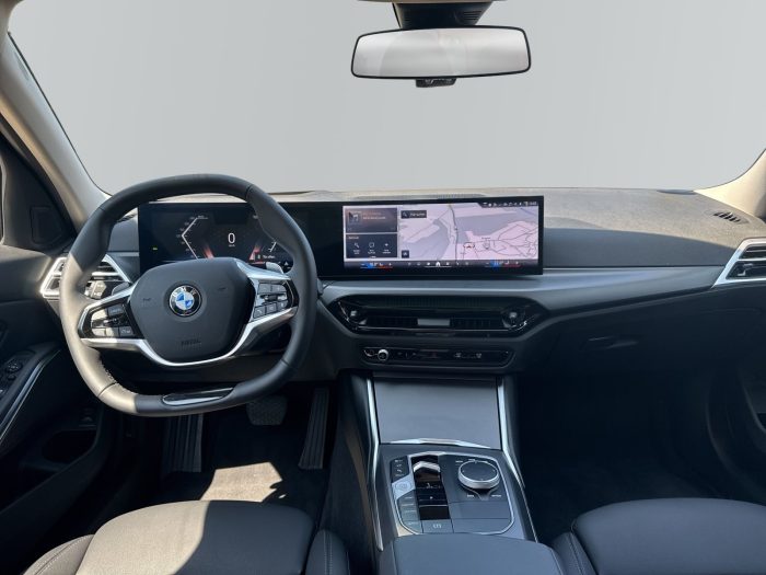 BMW Seria 3, 318I, 2024, 4918 km
