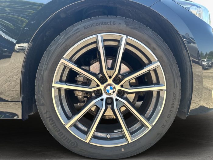 BMW Seria 3, 318I, 2024, 4918 km