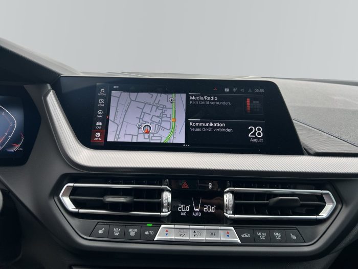 BMW Seria 2, 218I, 2024, 24761 km