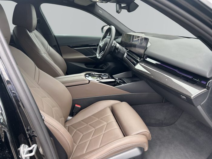 BMW Seria 5, 520D XDRIVE, 2024, 27232 km
