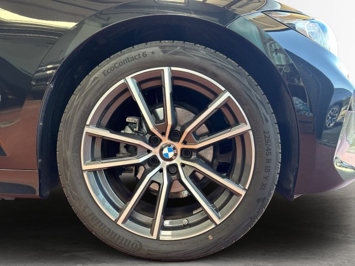 BMW Seria 3, 318I, 2024, 6013 km