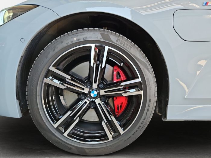 BMW Seria 3, 330E XDRIVE, 2024, 33332 km