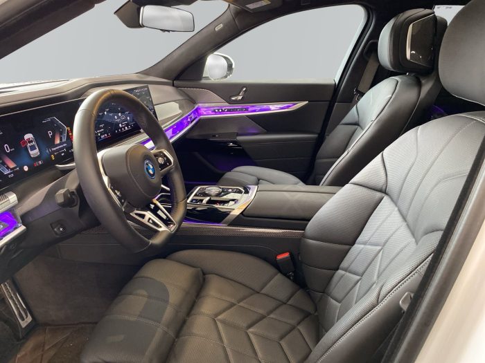 BMW Altele, I7 EDRIVE50, 2024, 9117 km