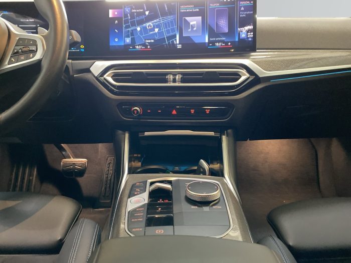 BMW Seria 3, 330E XDRIVE, 2024, 29120 km