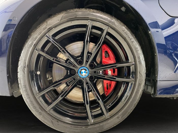 BMW Seria 3, 330E XDRIVE, 2024, 29120 km