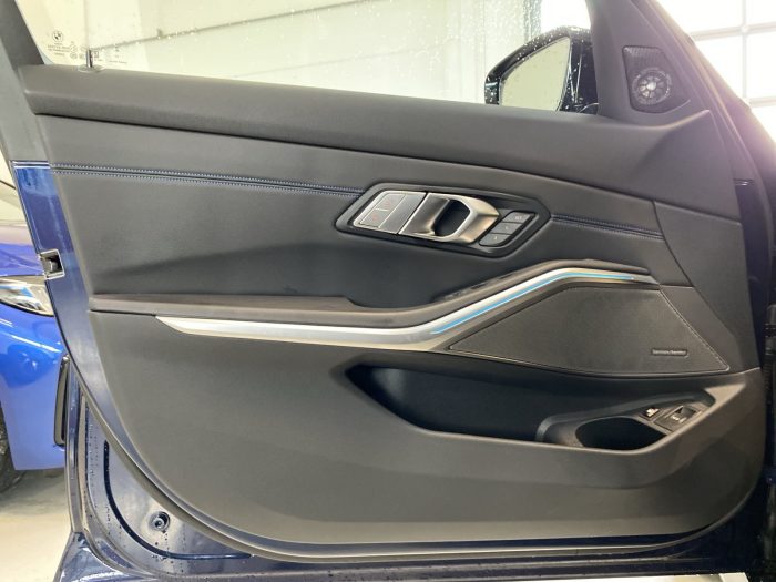 BMW Seria 3, 330E XDRIVE, 2024, 29120 km
