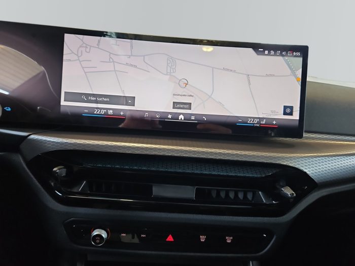 BMW Seria 3, 330E XDRIVE, 2024, 30747 km
