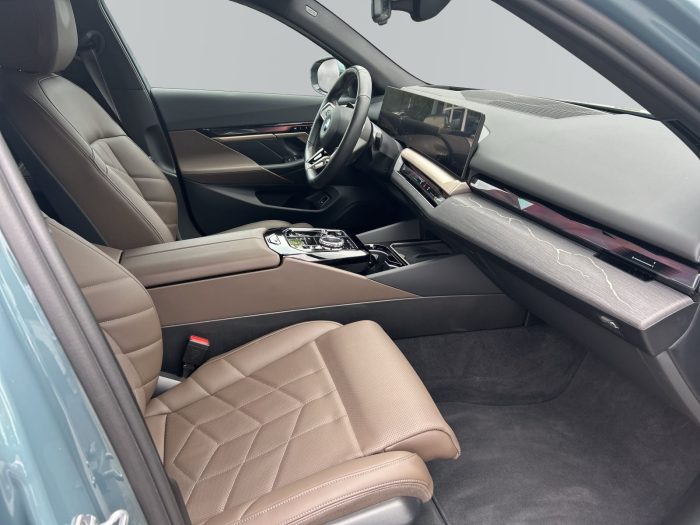BMW Altele, I5 EDRIVE40, 2024, 21609 km
