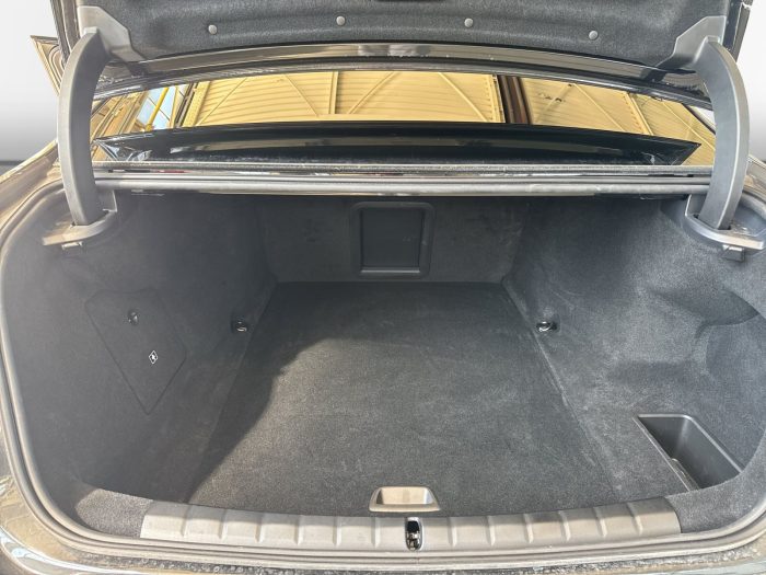 BMW Altele, I7 XDRIVE60, 2025, 20384 km
