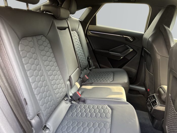 AUDI Altele, RS Q3, 2022, 46170 km