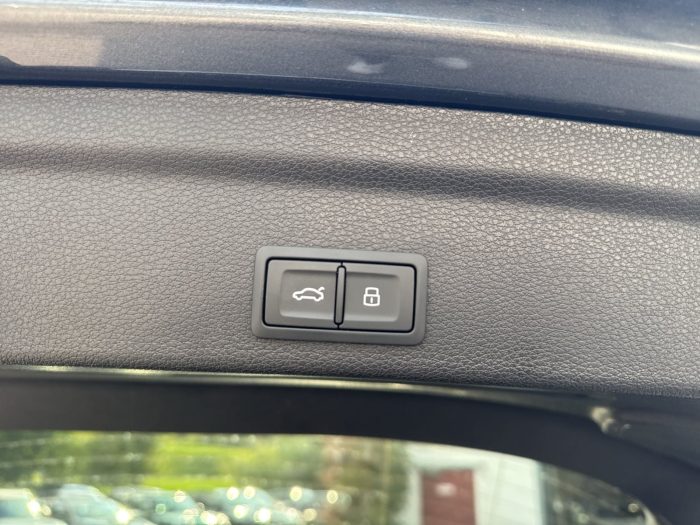 AUDI Altele, RS Q3, 2022, 46170 km