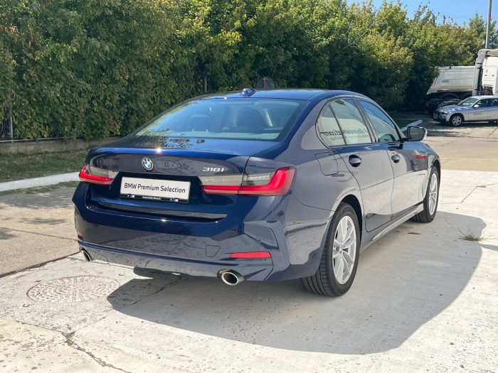 BMW Seria 3, 318I, 2024, 19047 km