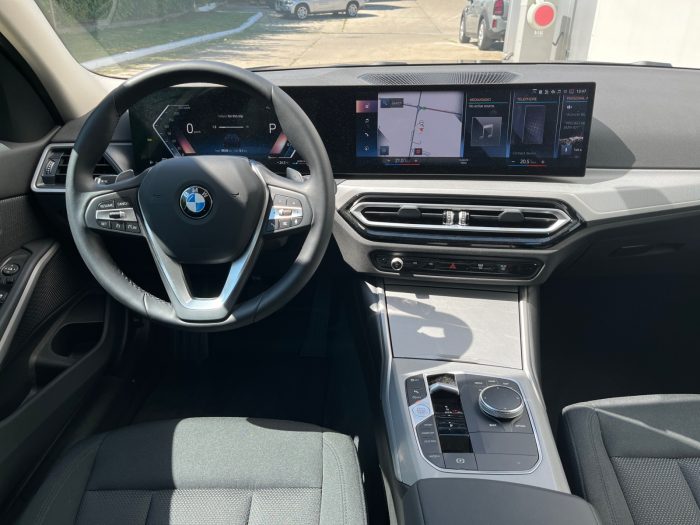 BMW Seria 3, 318I, 2024, 19047 km
