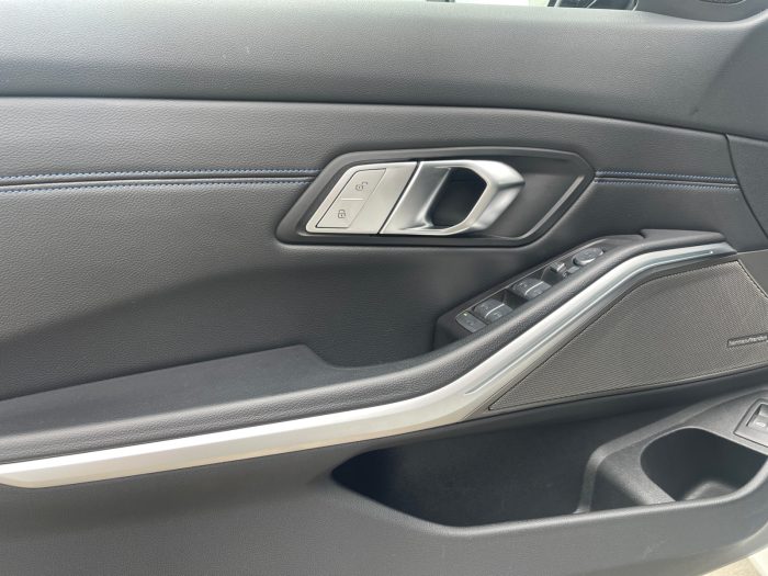 BMW Seria 3, 320D XDRIVE, 2022, 75069 km