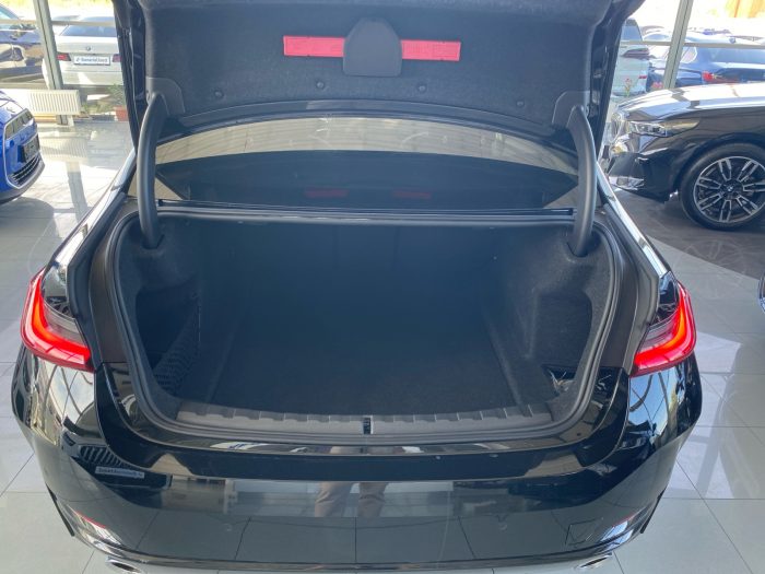 BMW Seria 3, 320D XDRIVE, 2025, 7944 km