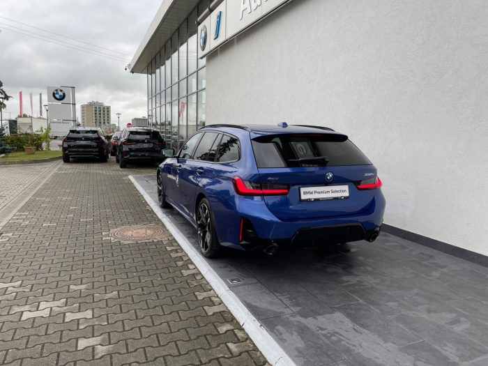 BMW Seria 3, 330E XDRIVE TOURING, 2024, 7971 km