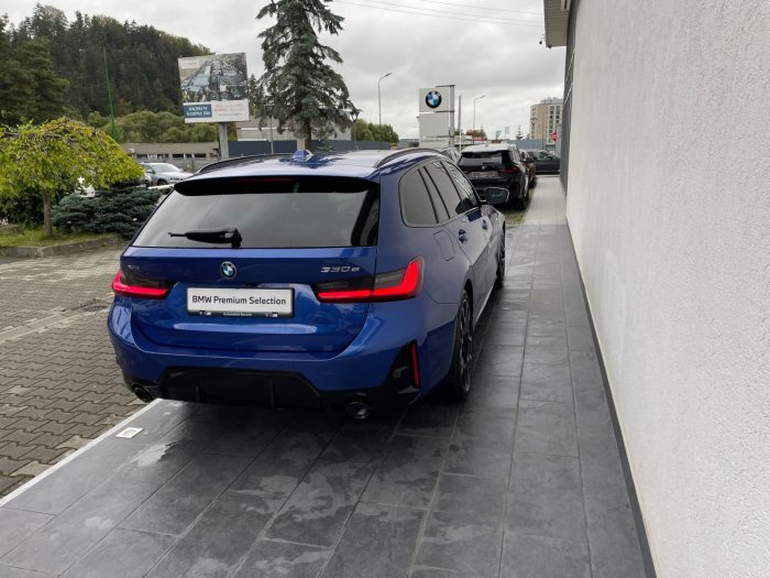 BMW Seria 3, 330E XDRIVE TOURING, 2024, 7971 km