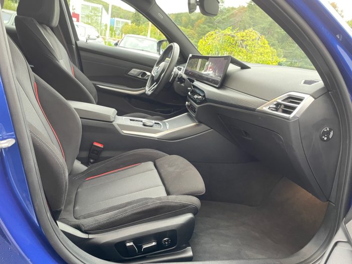 BMW Seria 3, 330E XDRIVE TOURING, 2024, 7971 km